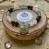 Breloque signe Taureau sur bracelet astrologique en pierres naturelles Breloque signe Taureau sur bracelet astrologique en pierres naturelles