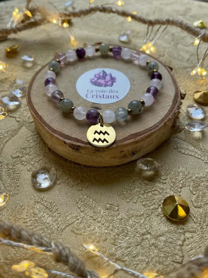 Bracelet signe astrologique Verseau avec perles dorées et breloque astrologique