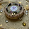 Breloque signe Vierge sur bracelet astrologique en pierres naturelles